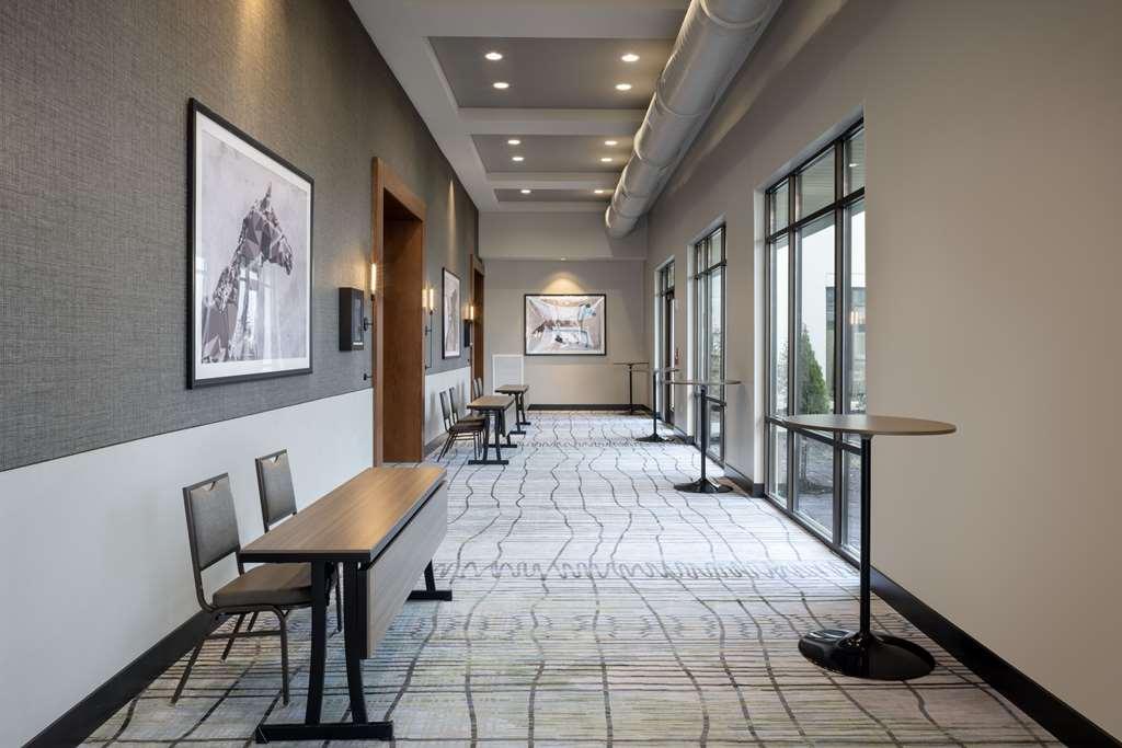 Embassy Suites By Hilton Bowling Green Facilities photo
